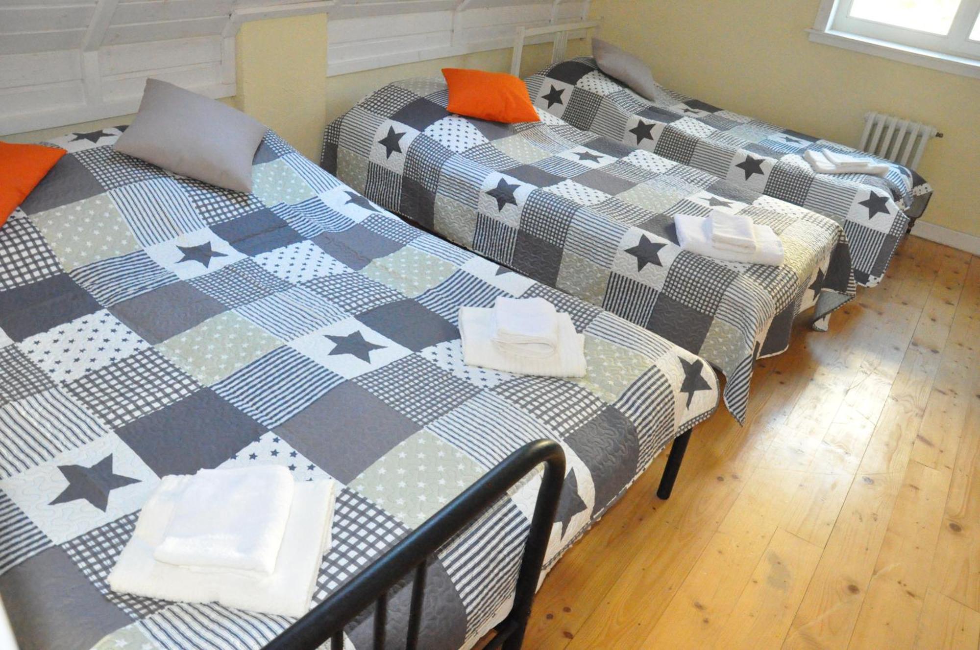 House Near To Schoenbrunn - Free Parking - 24-7 Check In - 8 Person Відень Екстер'єр фото